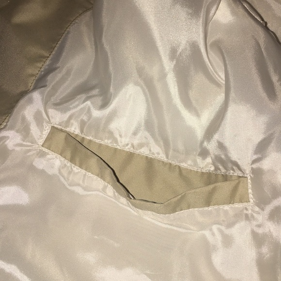 Lands End Women’s Jacket - Picture 7 of 7